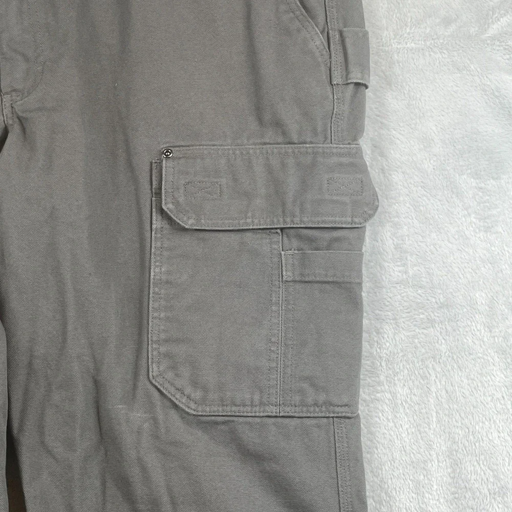 Duluth Trading Heavy Canvas Cargo Pants Mens 46x30 Gray Relaxed Fit Work -- 2